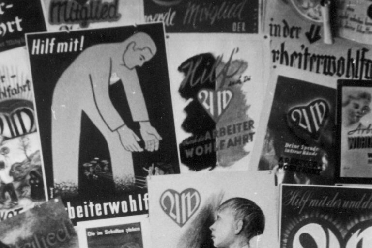 Historisches Werbeplakat der Arbeiterwohlfahrt aus dem 20. Jahrhundert.